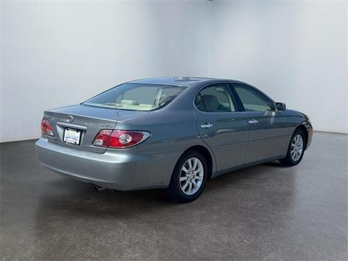 2002 Lexus ES 300 Base (A4)