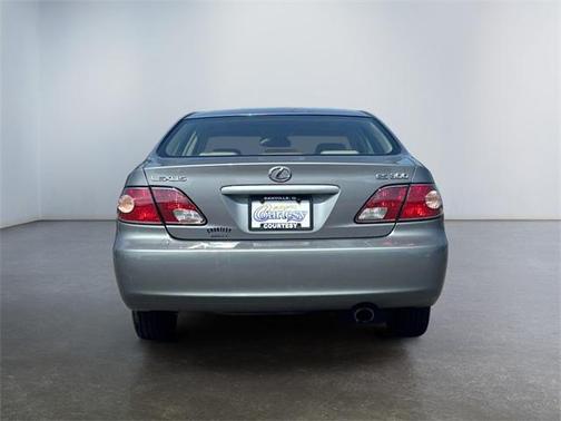 2002 Lexus ES 300