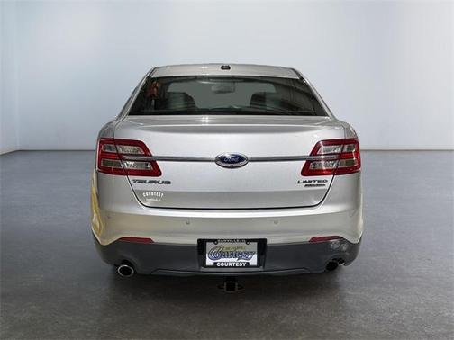 2015 Ford Taurus Limited