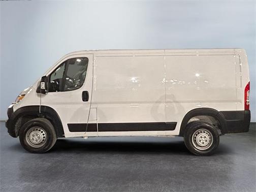 2025 RAM ProMaster 2500 Base