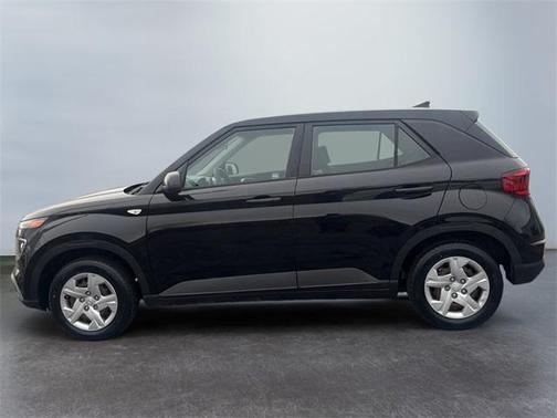 2020 Hyundai VENUE SE