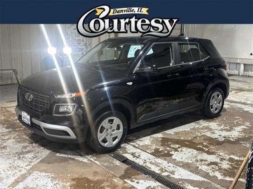 2020 Hyundai VENUE SE