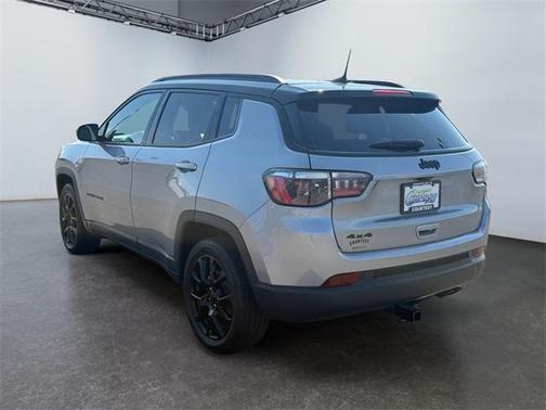2022 Jeep Compass Altitude