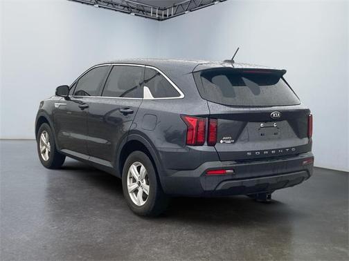 2021 Kia Sorento LX