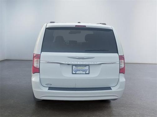 2015 Chrysler Town & Country Touring