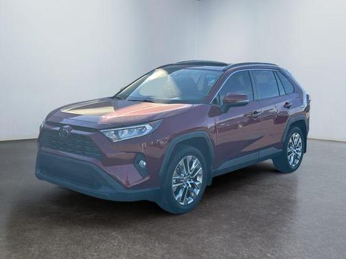 2020 Toyota RAV4 XLE Premium
