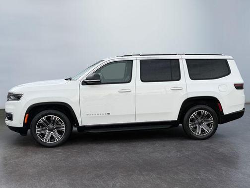 Bright White Clearcoat 2024 Jeep Wagoneer Series II