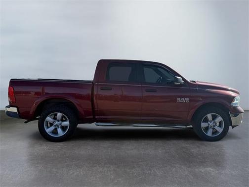 2014 RAM 1500 SLT