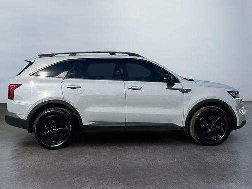 Wolf Gray 2022 Kia Sorento S
