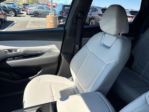 Ecotronic Gray 2025 Hyundai TUCSON Limited