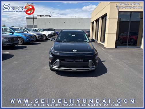 Abyss Black Pearl 2026 Hyundai KONA SEL Premium