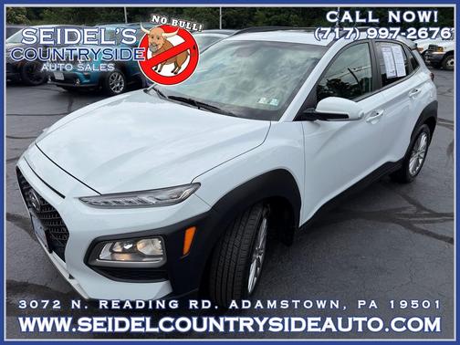Chalk White 2018 Hyundai KONA SEL