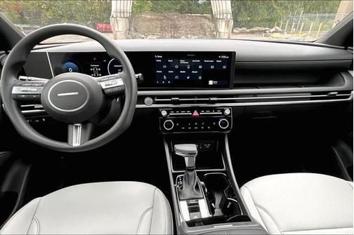 2025 Hyundai SANTA CRUZ SEL Activity