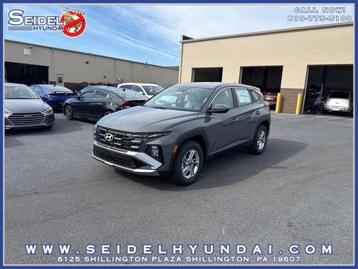 Hampton Gray 2026 Hyundai TUCSON SE