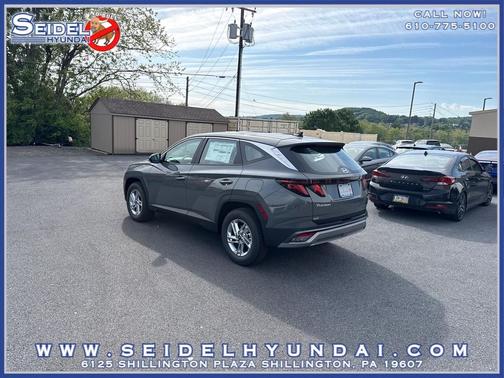 Hampton Gray 2026 Hyundai TUCSON SE