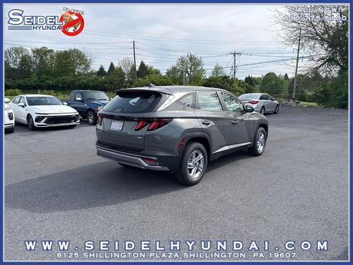 Hampton Gray 2026 Hyundai TUCSON SE