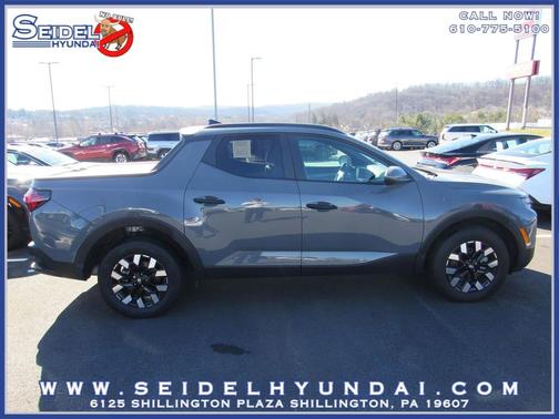 2025 Hyundai SANTA CRUZ SEL Activity