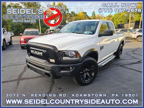 Bright White Clearcoat 2022 RAM 1500 Classic Warlock Quad Cab 4x4 6'4' Box