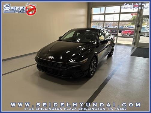 Abyss Black 2026 Hyundai ELANTRA Limited