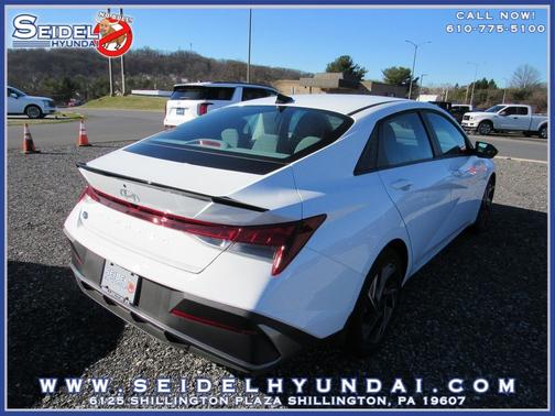 2025 Hyundai ELANTRA Sport