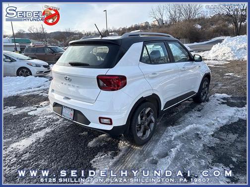 2026 Hyundai VENUE SEL w/Two-Tone Roof