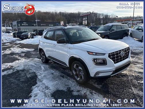 2026 Hyundai VENUE SEL w/Two-Tone Roof
