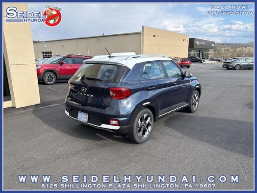 Denim w/White Roof 2026 Hyundai VENUE SEL w/Two-Tone Roof
