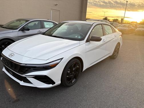 2026 Hyundai ELANTRA Sport