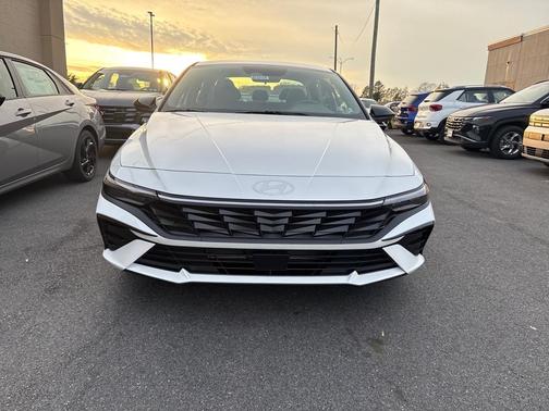 2026 Hyundai ELANTRA Sport