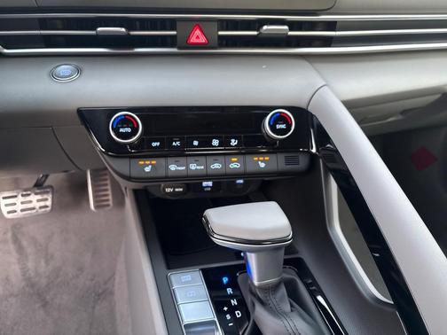 2026 Hyundai ELANTRA Sport