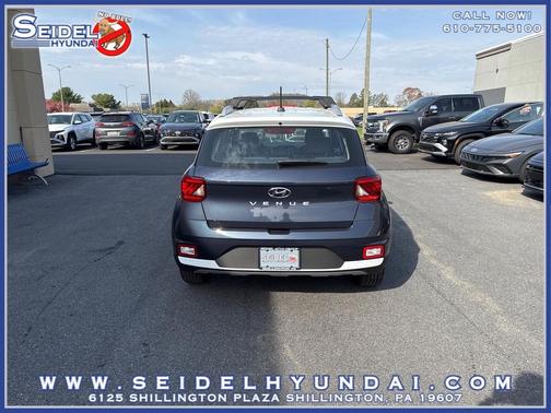 Denim w/White Roof 2026 Hyundai VENUE SEL w/Two-Tone Roof