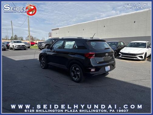 Onyx Black 2026 Hyundai VENUE SEL