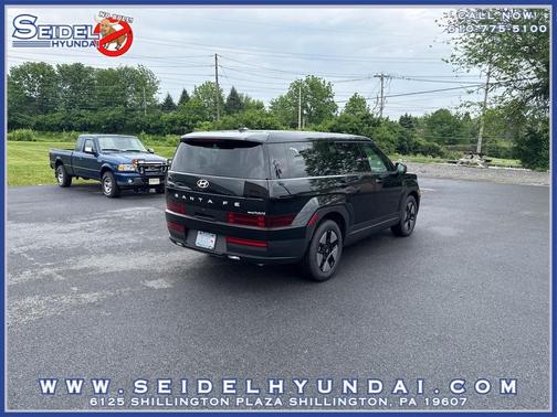 Phantom Black 2026 Hyundai SANTA FE SE
