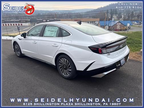 2026 Hyundai SONATA Hybrid SE
