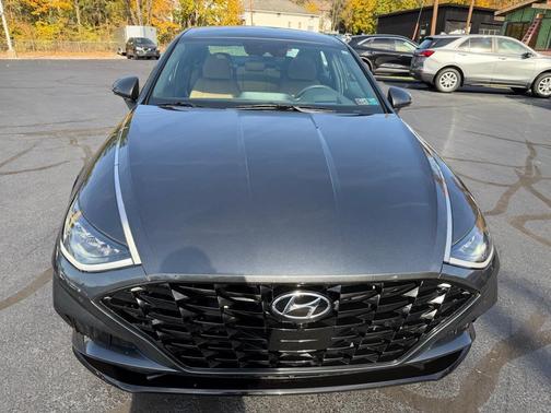 2023 Hyundai SONATA Limited