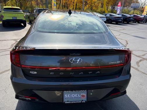 2023 Hyundai SONATA Limited