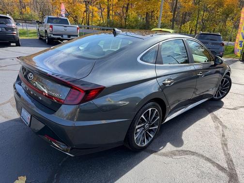 2023 Hyundai SONATA Limited