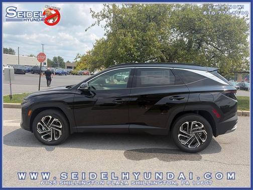 Ash Black 2026 Hyundai TUCSON Hybrid Limited