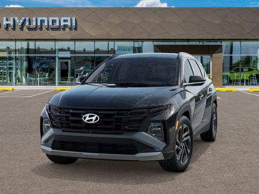 Phantom Black 2026 Hyundai TUCSON SEL Plus