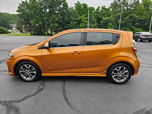 2017 Chevrolet Sonic LT