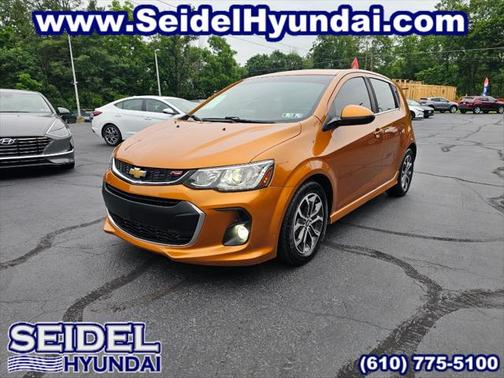 2017 Chevrolet Sonic LT