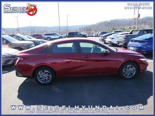 2024 Hyundai ELANTRA SEL
