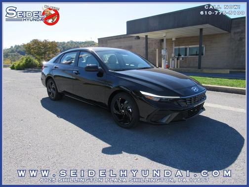 Abyss Black 2026 Hyundai ELANTRA Sport