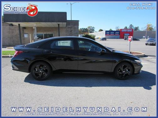 Abyss Black 2026 Hyundai ELANTRA Sport