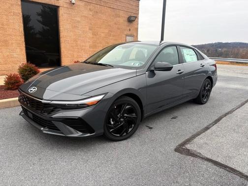 2026 Hyundai ELANTRA Sport