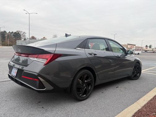 2026 Hyundai ELANTRA Sport