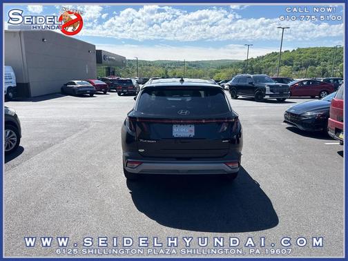 Phantom Black 2026 Hyundai TUCSON SEL Premium