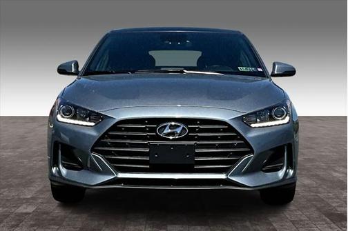 2020 Hyundai Veloster 2