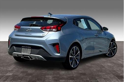 2020 Hyundai Veloster 2