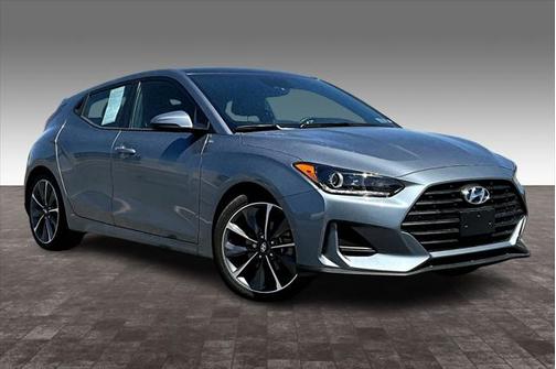 2020 Hyundai Veloster 2